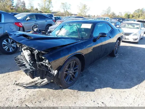 2C3CDZKG4KH623317 2019 DODGE CHALLENGER - Image 2