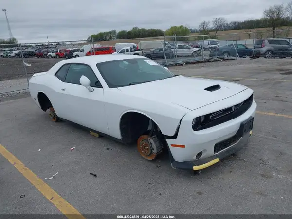 2C3CDZKG5NH205854 2022 DODGE CHALLENGER - Image 1