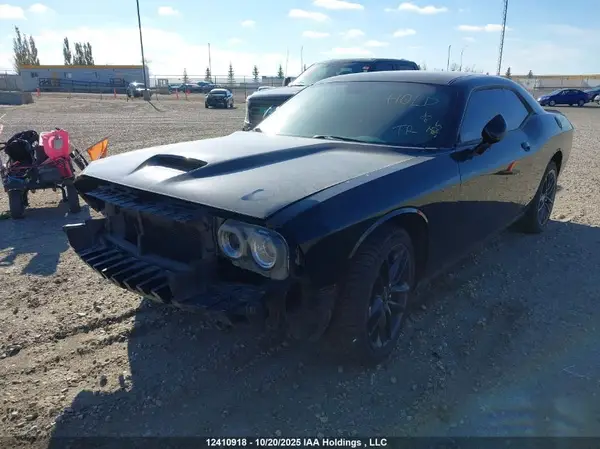 2C3CDZKG6PH682683 2023 DODGE CHALLENGER - Image 2