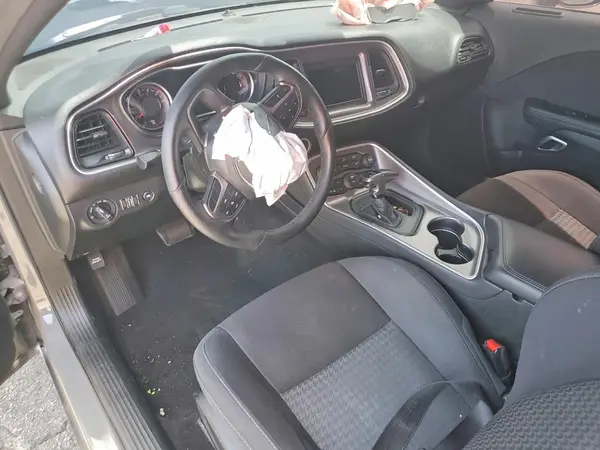 2C3CDZKG7KH575036 2019 DODGE CHALLENGER - Image 8