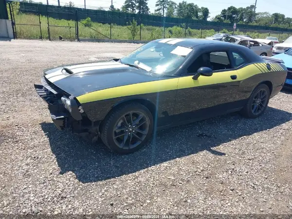 2C3CDZKG7NH109675 2022 DODGE CHALLENGER - Image 2