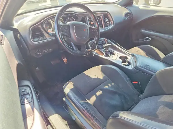 2C3CDZKG8KH739913 2019 DODGE CHALLENGER - Image 8