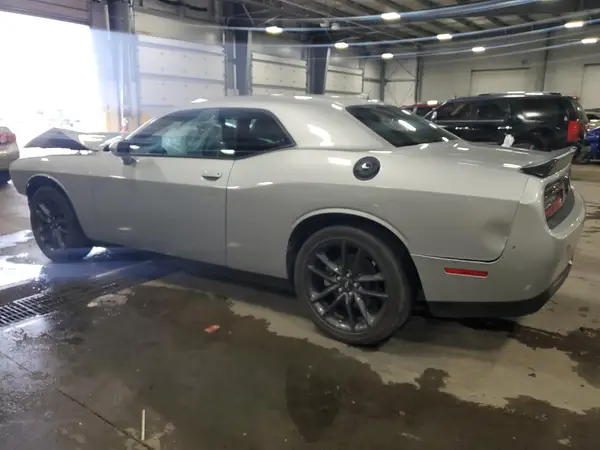 2C3CDZKG8NH185860 2022 DODGE CHALLENGER - Image 2
