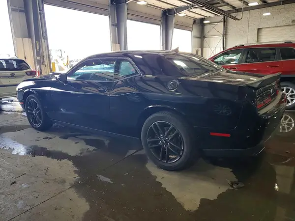 2C3CDZKGXKH570512 2019 DODGE CHALLENGER - Image 2