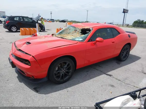2C3CDZKGXMH560940 2021 DODGE CHALLENGER - Image 2