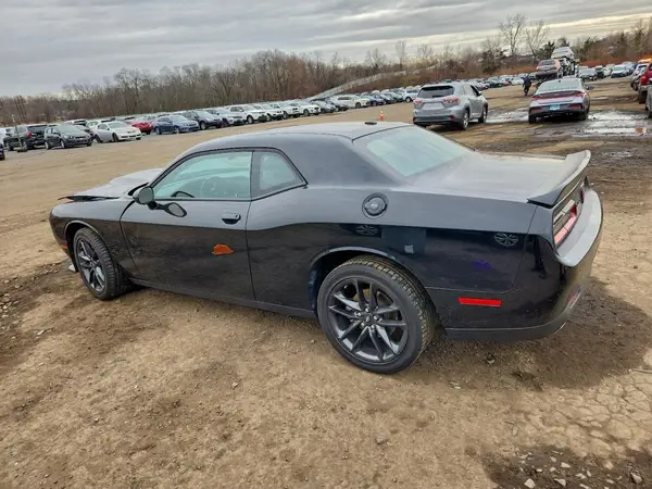 2C3CDZKGXPH594364 2023 DODGE CHALLENGER - Image 2