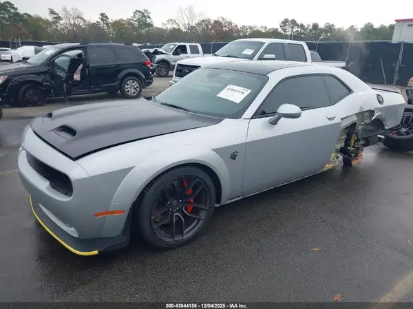 2C3CDZL94KH743828 2019 DODGE CHALLENGER - Image 2