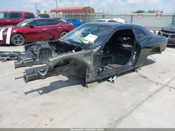 2C3CDZL95LH164929 2020 DODGE CHALLENGER - Image 2