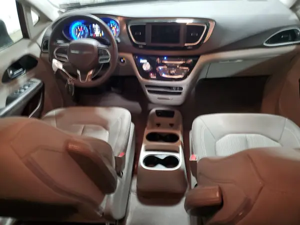 2C4RC1AG0KR675386 2019 CHRYSLER PACIFICA - Image 8
