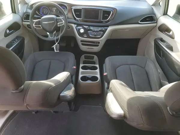 2C4RC1AG1JR261127 2018 CHRYSLER PACIFICA - Image 8
