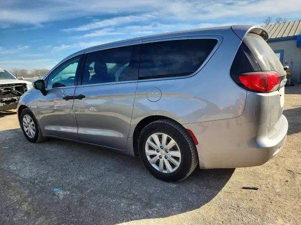 2C4RC1AG1KR508437 2019 CHRYSLER PACIFICA - Image 2