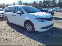 2C4RC1AG2JR103556 2018 CHRYSLER PACIFICA