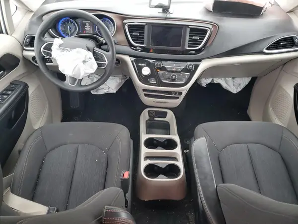 2C4RC1AG2JR169279 2018 CHRYSLER PACIFICA - Image 8