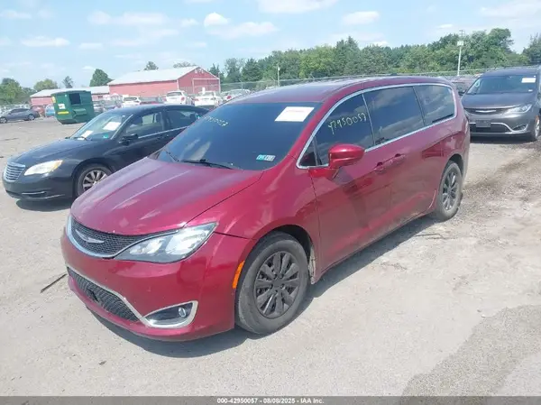2C4RC1AG2JR235443 2018 CHRYSLER PACIFICA - Image 2