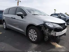 2C4RC1AG2JR334313 2018 CHRYSLER PACIFICA