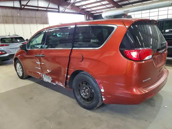 2C4RC1AG3JR172515 2018 CHRYSLER PACIFICA - Image 2