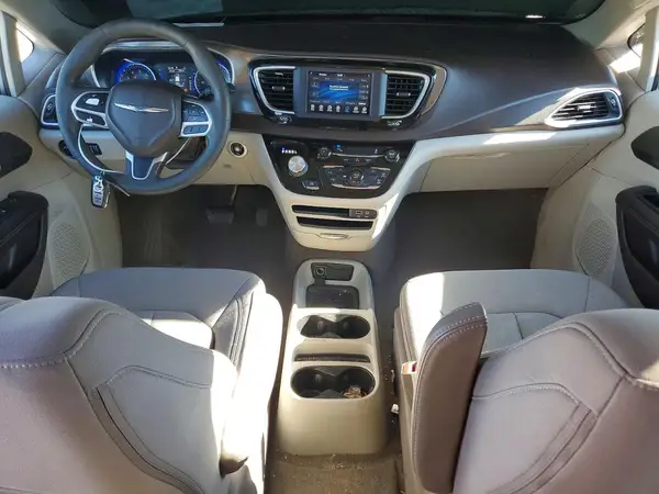 2C4RC1AG3JR174863 2018 CHRYSLER PACIFICA - Image 8
