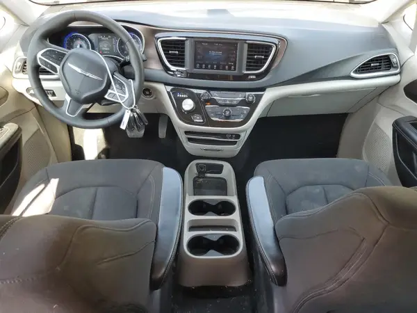 2C4RC1AG3JR247987 2018 CHRYSLER PACIFICA - Image 8