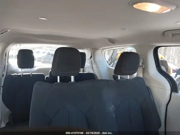 2C4RC1AG3JR316211 2018 CHRYSLER PACIFICA - Image 8