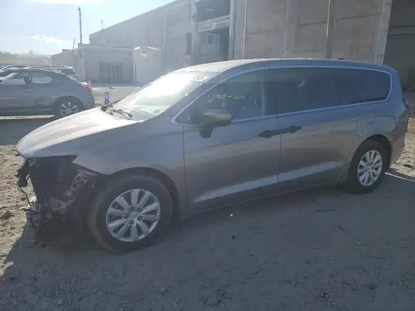 2C4RC1AG4JR104322 2018 CHRYSLER PACIFICA - Image 1