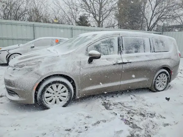 2C4RC1AG6JR103608 2018 CHRYSLER PACIFICA - Image 1