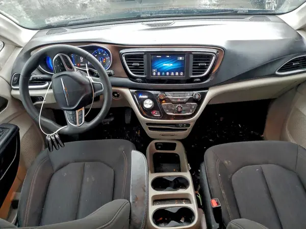 2C4RC1AG6JR174114 2018 CHRYSLER PACIFICA - Image 8