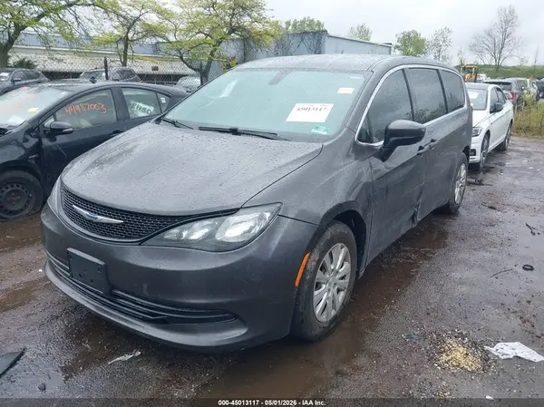 2C4RC1AG6KR561697 2019 CHRYSLER PACIFICA - Image 2