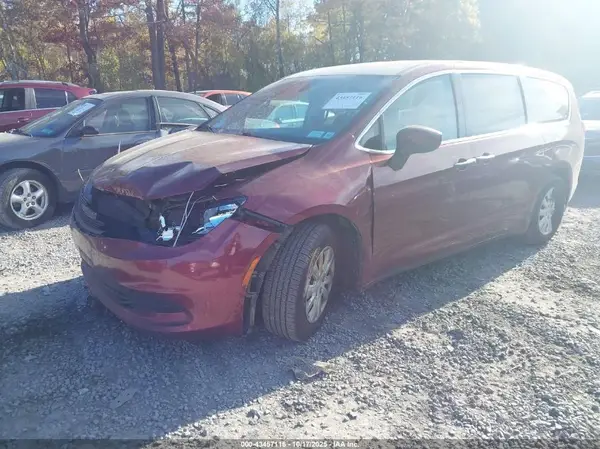 2C4RC1AG6KR567743 2019 CHRYSLER PACIFICA - Image 2