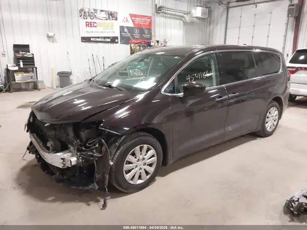 2C4RC1AG7JR103259 2018 CHRYSLER PACIFICA - Image 2