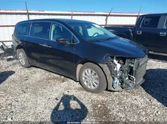 2C4RC1AG7JR274710 2018 CHRYSLER PACIFICA