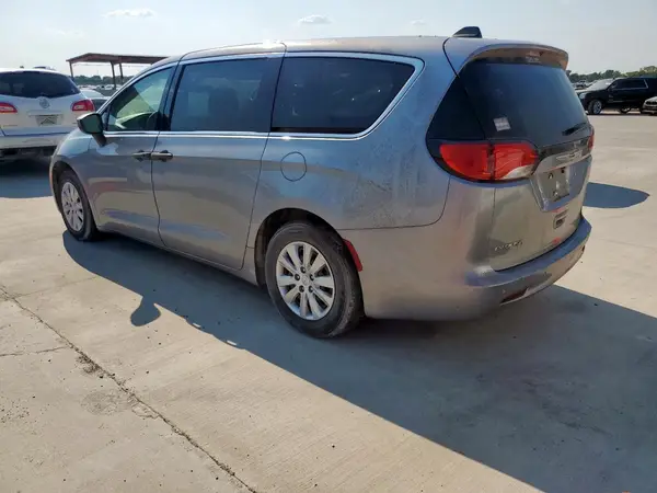 2C4RC1AG8JR114707 2018 CHRYSLER PACIFICA - Image 2