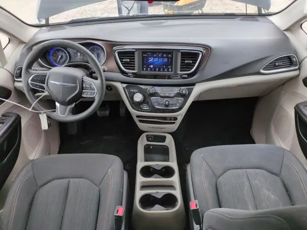 2C4RC1AG8JR252781 2018 CHRYSLER PACIFICA - Image 8