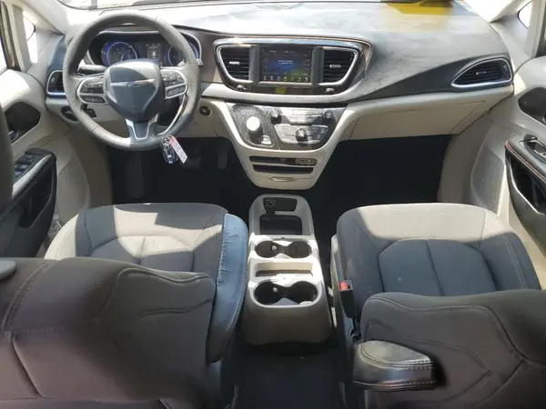 2C4RC1AG9JR274885 2018 CHRYSLER PACIFICA - Image 8
