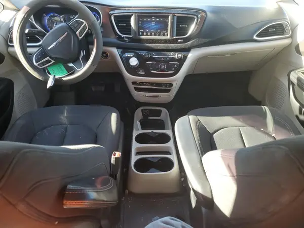 2C4RC1AG9KR531786 2019 CHRYSLER PACIFICA - Image 8