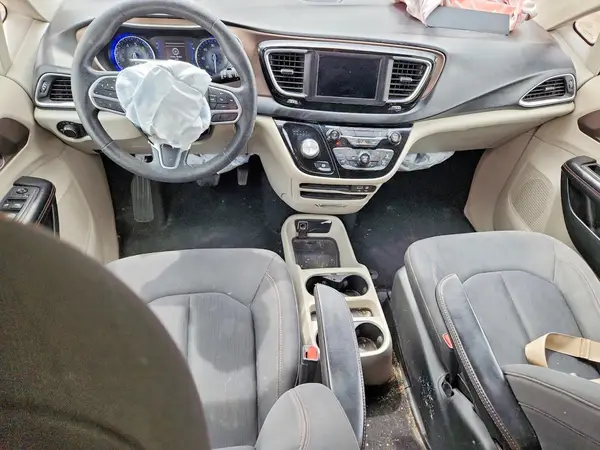 2C4RC1AG9KR628390 2019 CHRYSLER PACIFICA - Image 8