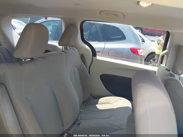 2C4RC1AGXJR288116 2018 CHRYSLER PACIFICA - Image 8