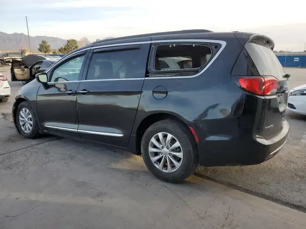 2C4RC1BG0HR503169 2017 CHRYSLER PACIFICA - Image 2