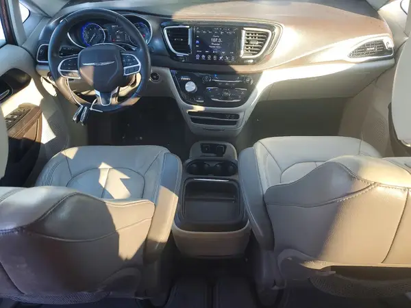 2C4RC1BG0HR506590 2017 CHRYSLER PACIFICA - Image 8