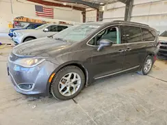 2C4RC1BG0HR511157 2017 CHRYSLER PACIFICA