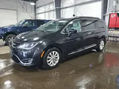 2C4RC1BG0HR516116 2017 CHRYSLER PACIFICA
