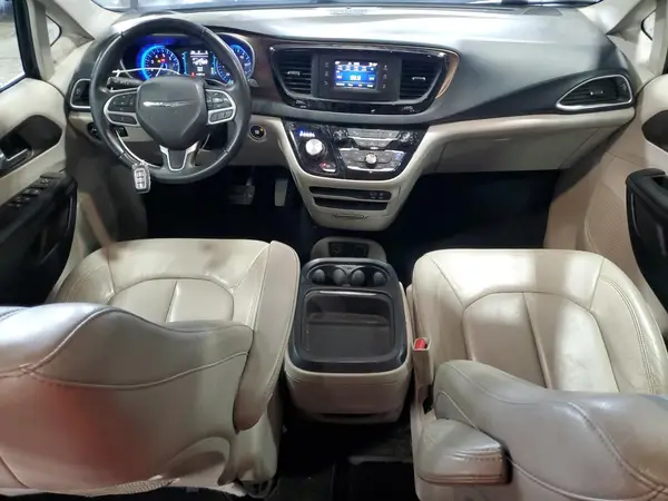 2C4RC1BG0HR516116 2017 CHRYSLER PACIFICA - Image 8
