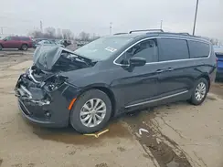 2C4RC1BG0HR517282 2017 CHRYSLER PACIFICA
