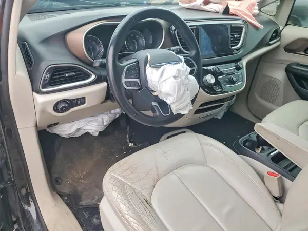 2C4RC1BG0HR517282 2017 CHRYSLER PACIFICA - Image 8