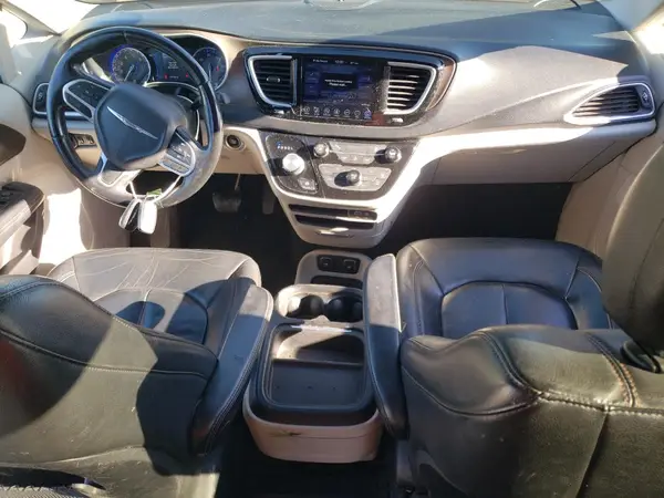 2C4RC1BG0HR524720 2017 CHRYSLER PACIFICA - Image 8
