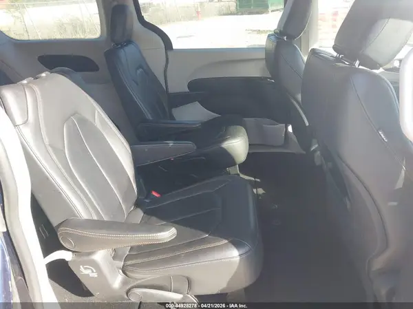 2C4RC1BG0HR524779 2017 CHRYSLER PACIFICA - Image 8