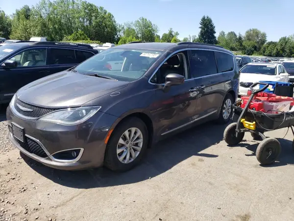 2C4RC1BG0HR529870 2017 CHRYSLER PACIFICA - Image 1