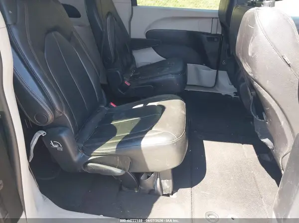 2C4RC1BG0HR535359 2017 CHRYSLER PACIFICA - Image 8