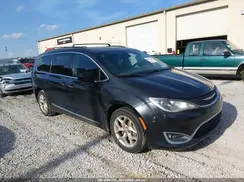 2C4RC1BG0HR541663 2017 CHRYSLER PACIFICA