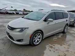 2C4RC1BG0HR560794 2017 CHRYSLER PACIFICA