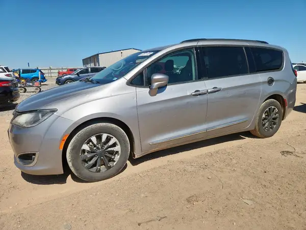 2C4RC1BG0HR569236 2017 CHRYSLER PACIFICA - Image 1